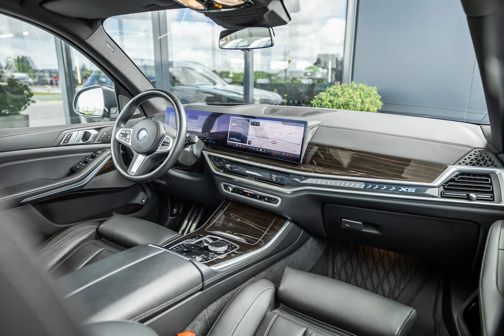 BMW X5 – foto 13