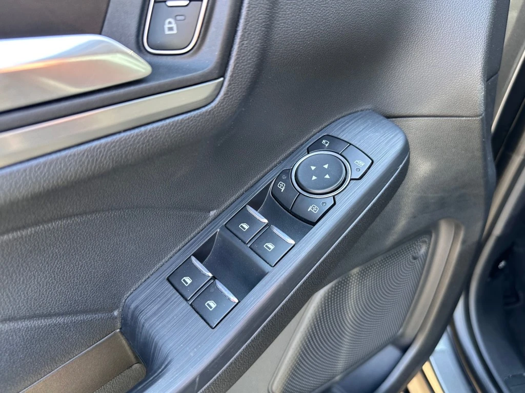 Ford Kuga – foto 30