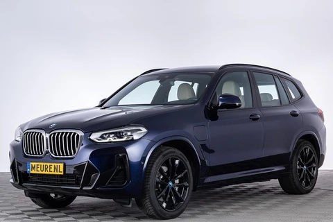 BMW X3 xDrive30e M-sport | LEDER | Camera | PHEV .