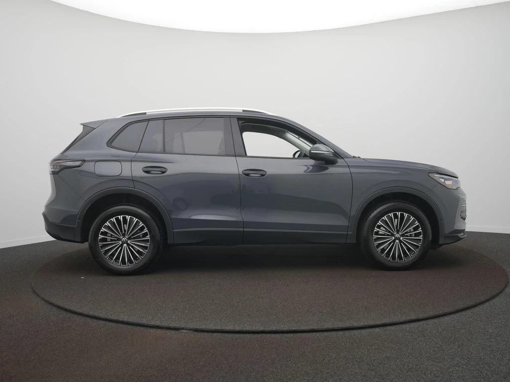 Volkswagen Tiguan – foto 8