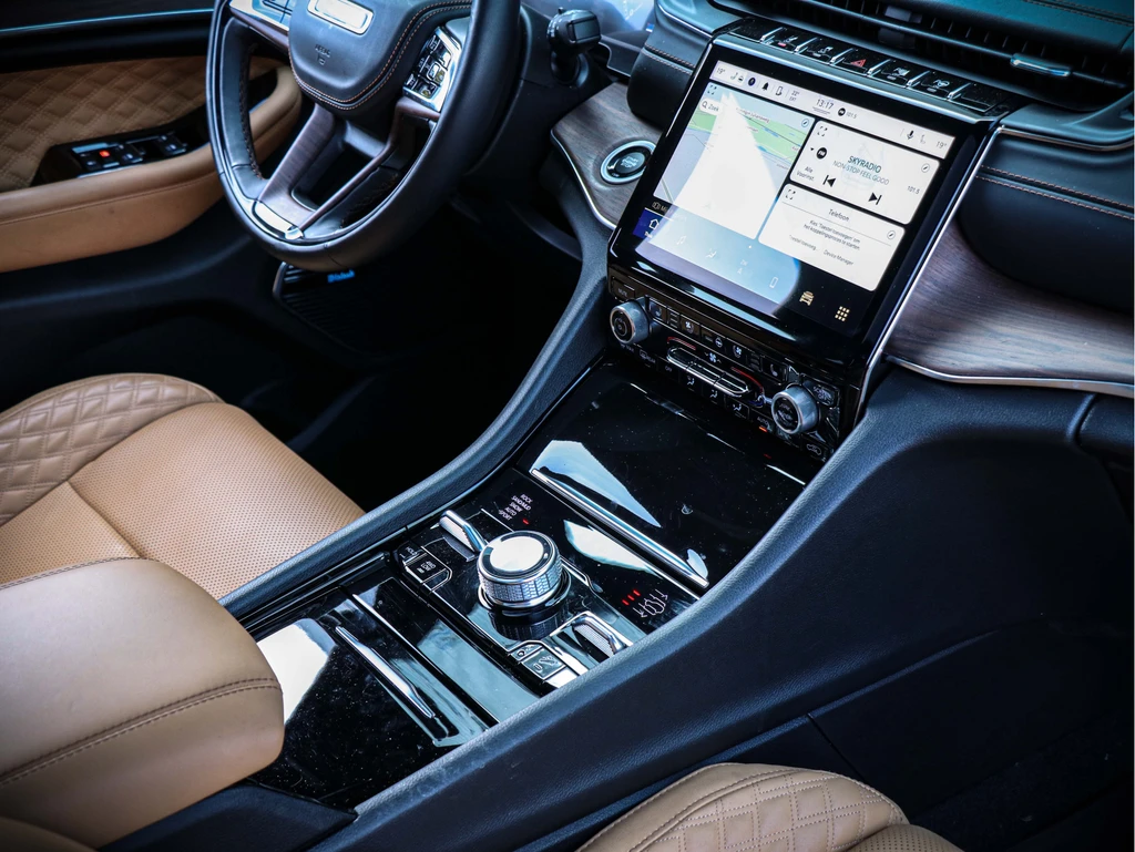 Jeep Grand Cherokee – foto 15