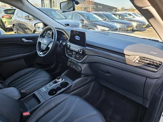 Ford Kuga – thumbnail 8
