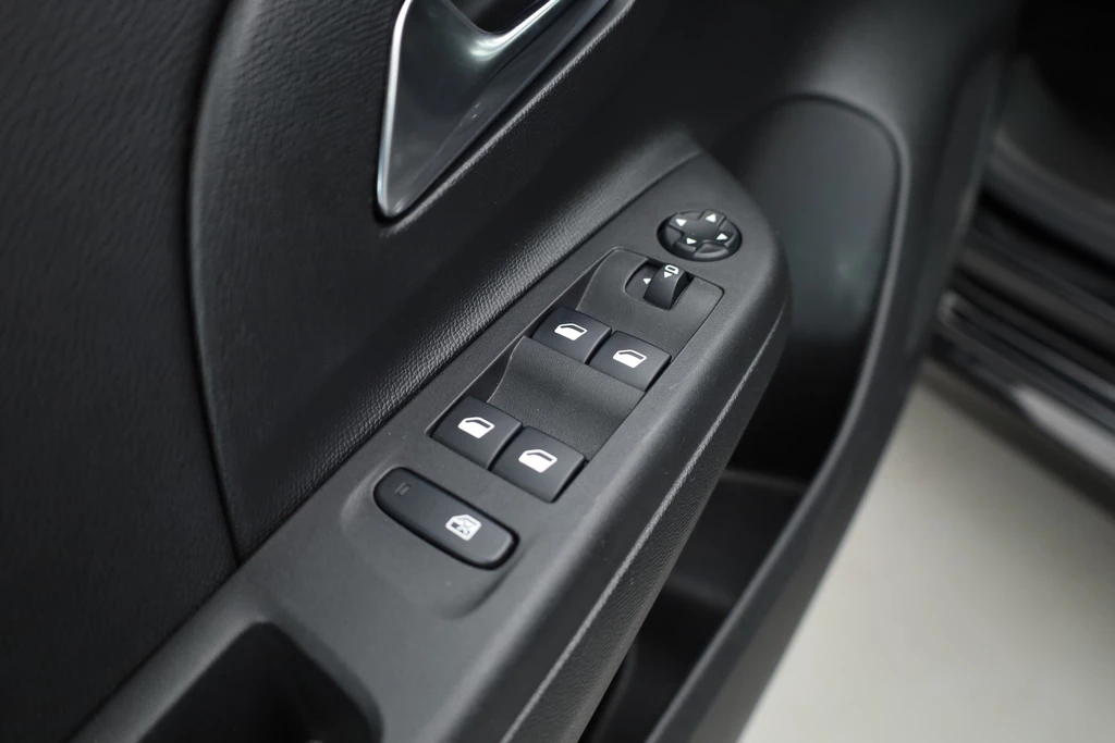 Opel Corsa – foto 12