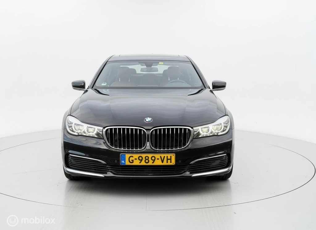 BMW 7 Serie – foto 11