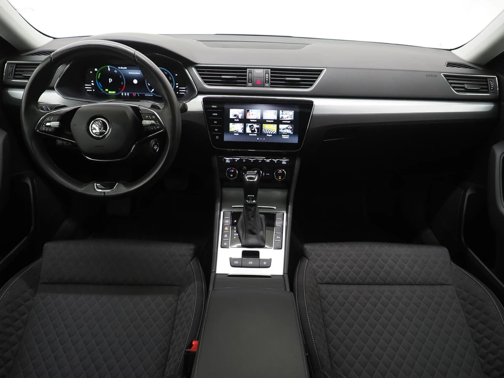 Škoda Superb – foto 10