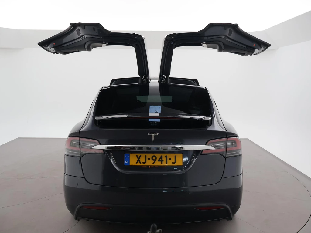Tesla Model X – foto 7