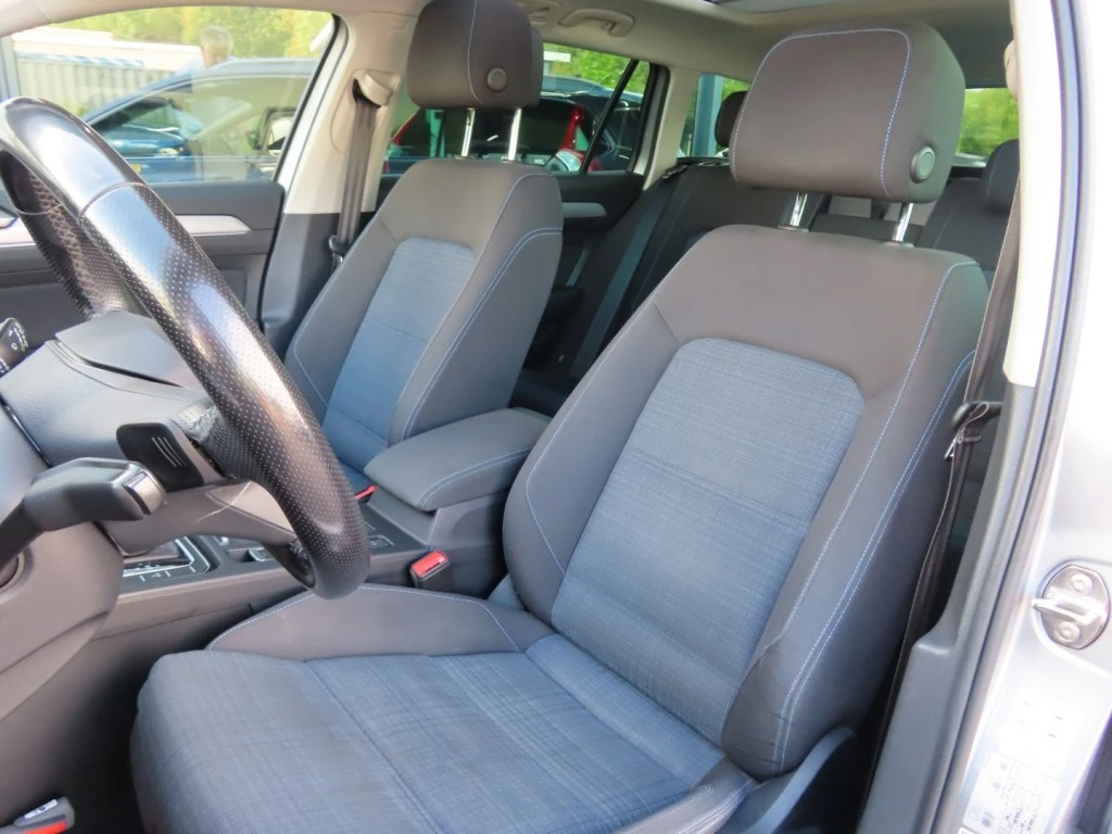 Volkswagen Passat – foto 15