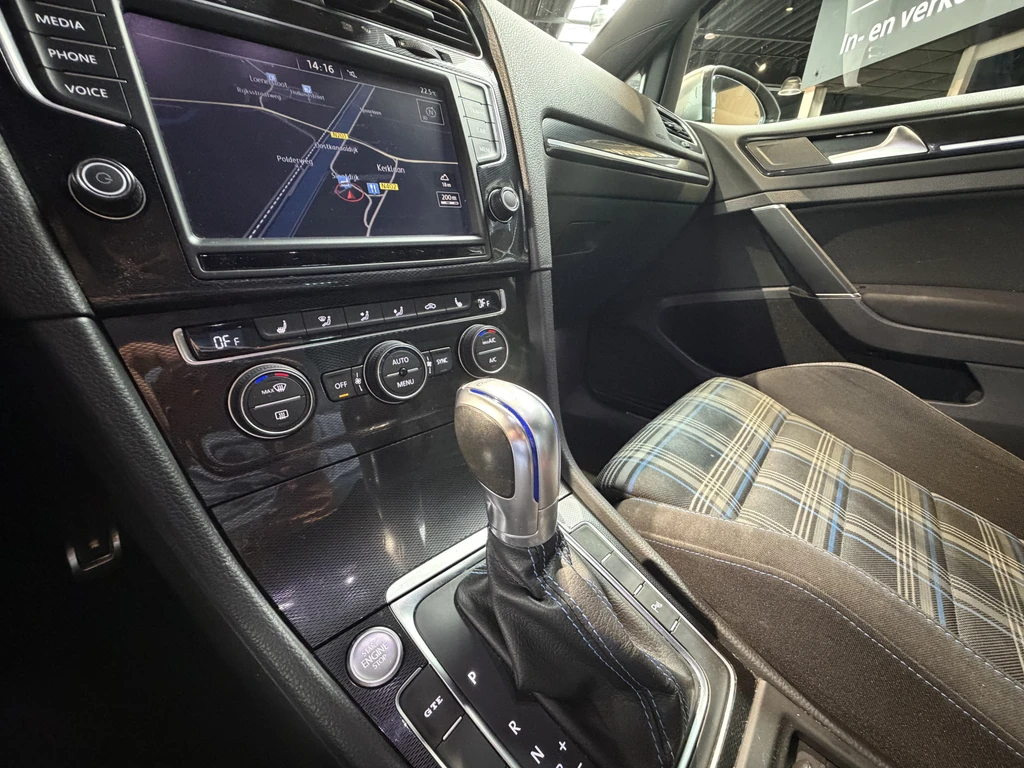 Volkswagen Golf – foto 36