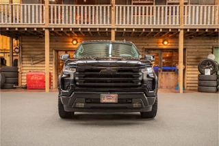 Chevrolet Silverado – thumbnail 16
