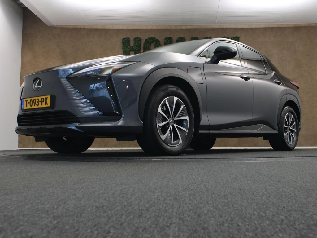 Lexus RZ – foto 2