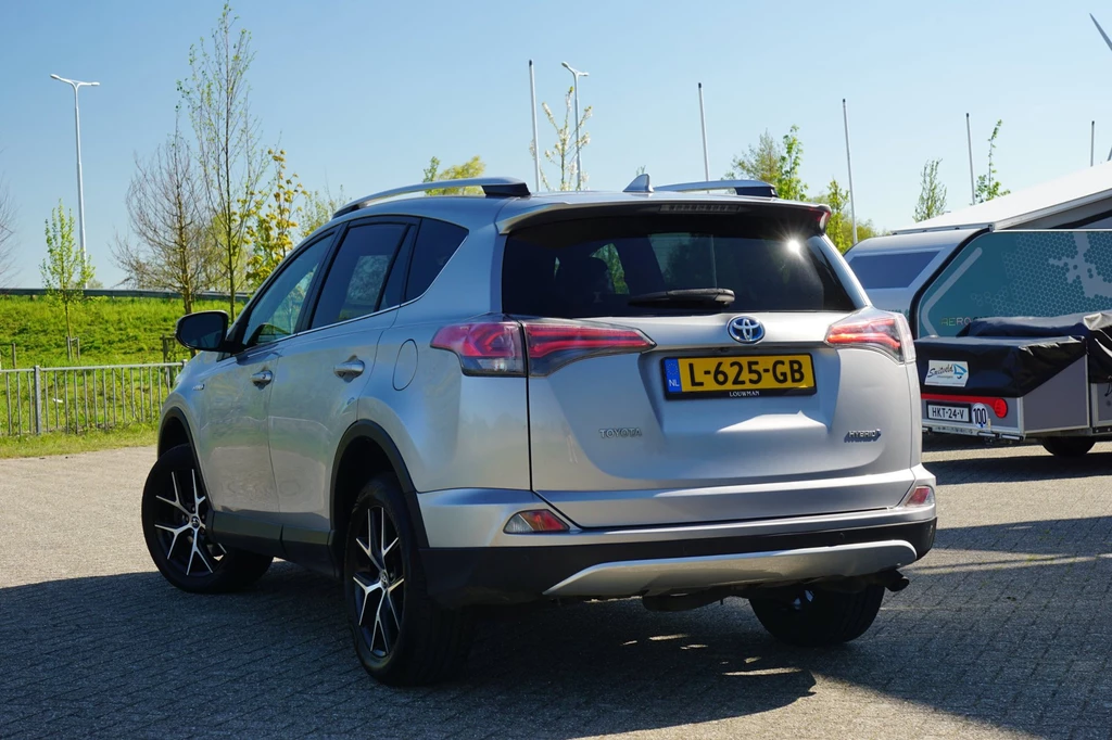 Toyota RAV4 – foto 3