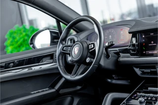 Porsche Cayenne – thumbnail 20