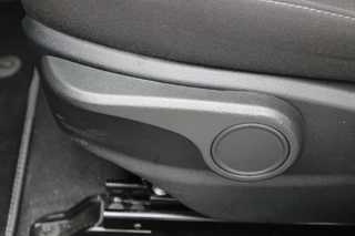 Hyundai i10 – thumbnail 10