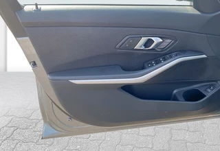 BMW 3 Serie – thumbnail 7