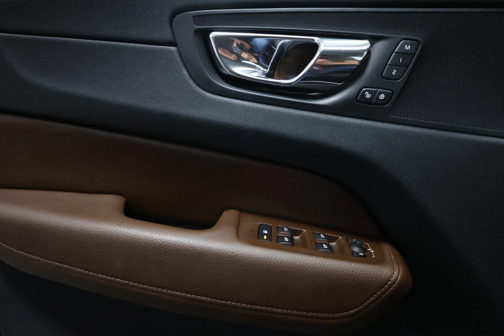 Volvo XC60 – foto 13