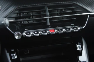Peugeot 2008 – thumbnail 33