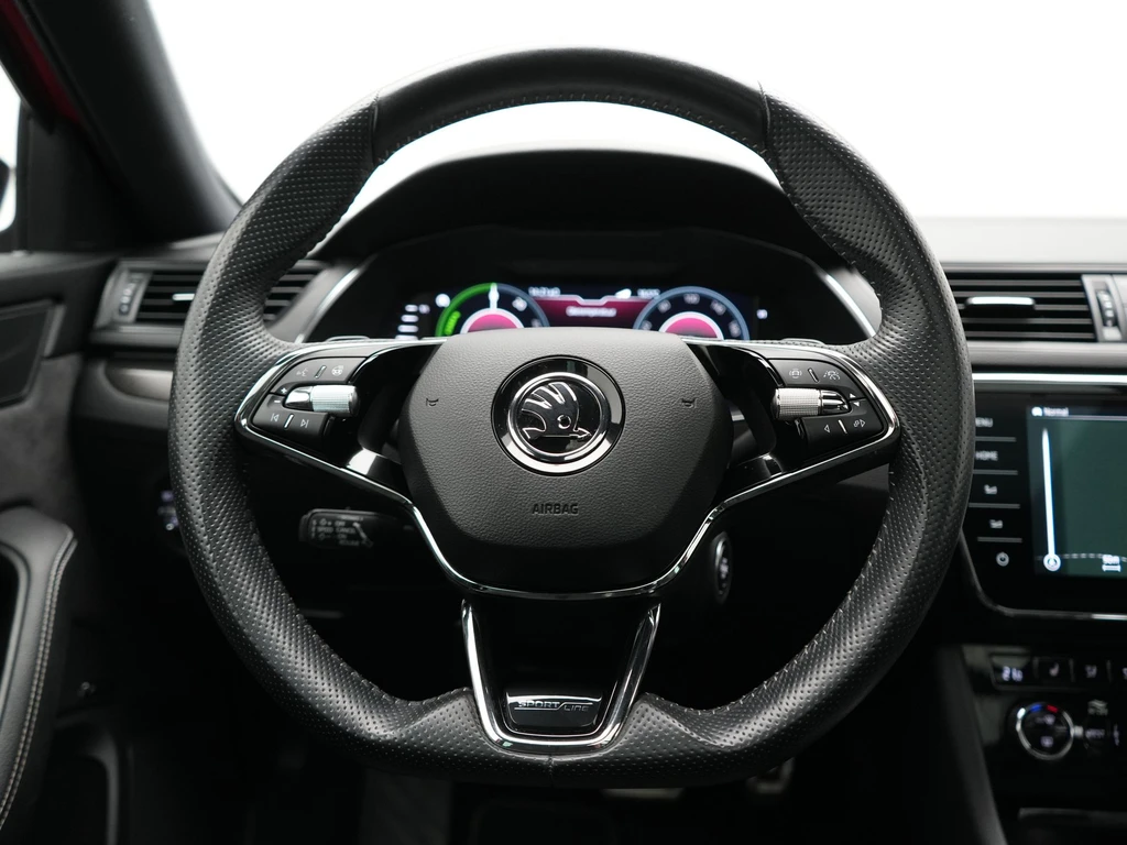 Škoda Superb – foto 33