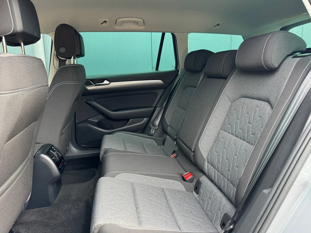 Volkswagen Passat – foto 13