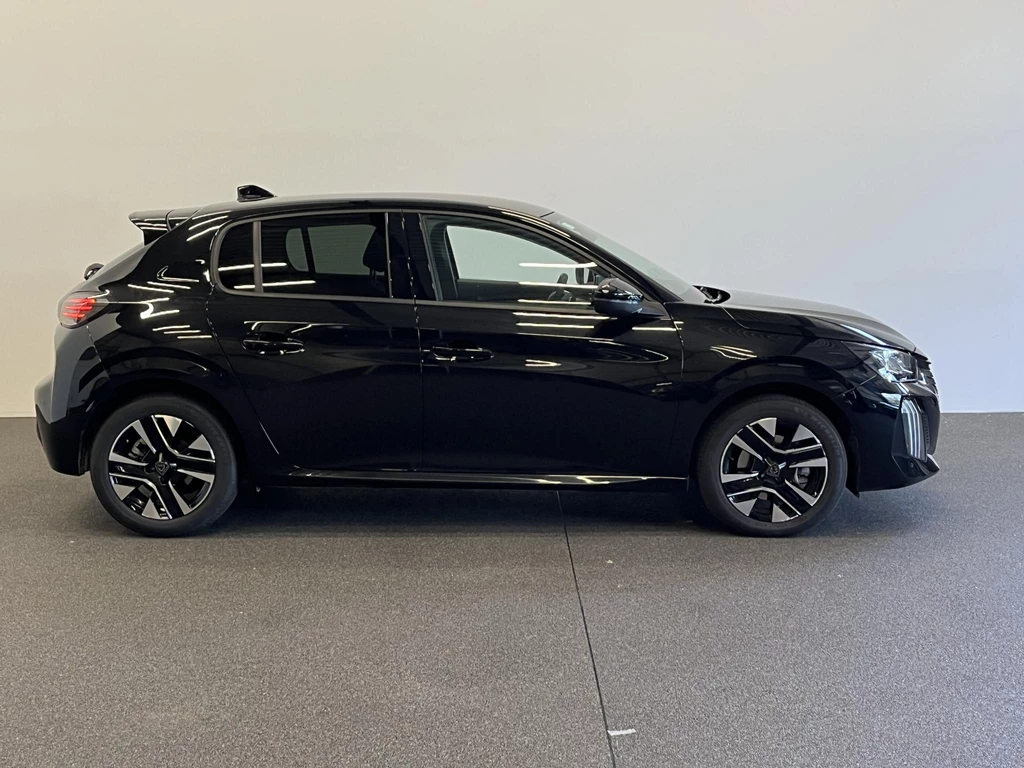 Peugeot 208 – foto 6