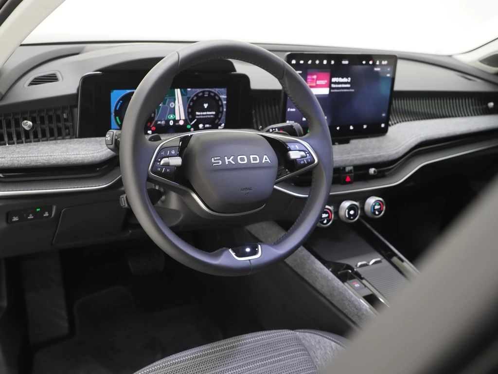 Škoda Superb – foto 18