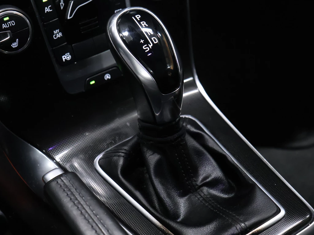 Volvo V40 – foto 24