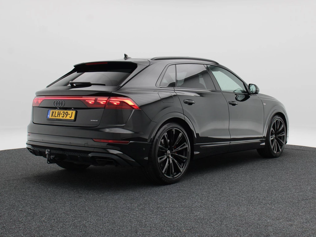 Audi Q8 – foto 4