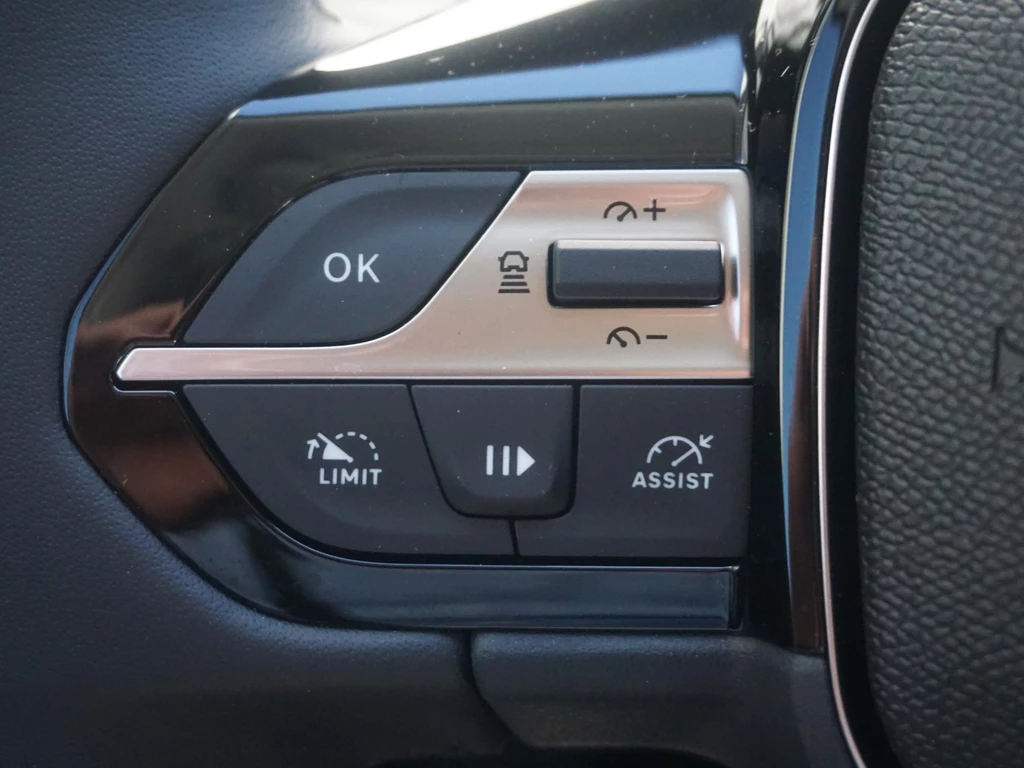Peugeot 408 – foto 16