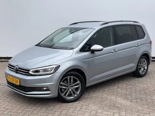 Volkswagen Touran – thumbnail 1