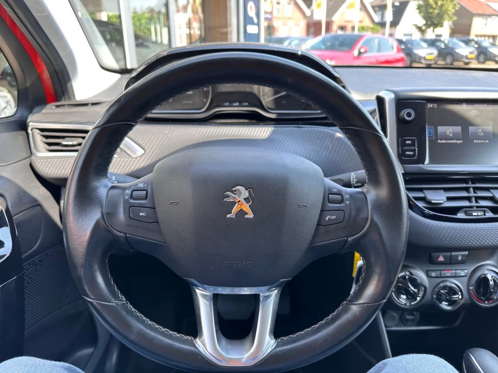 Peugeot 208 – foto 23