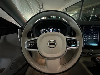 Volvo XC60 – thumbnail 15