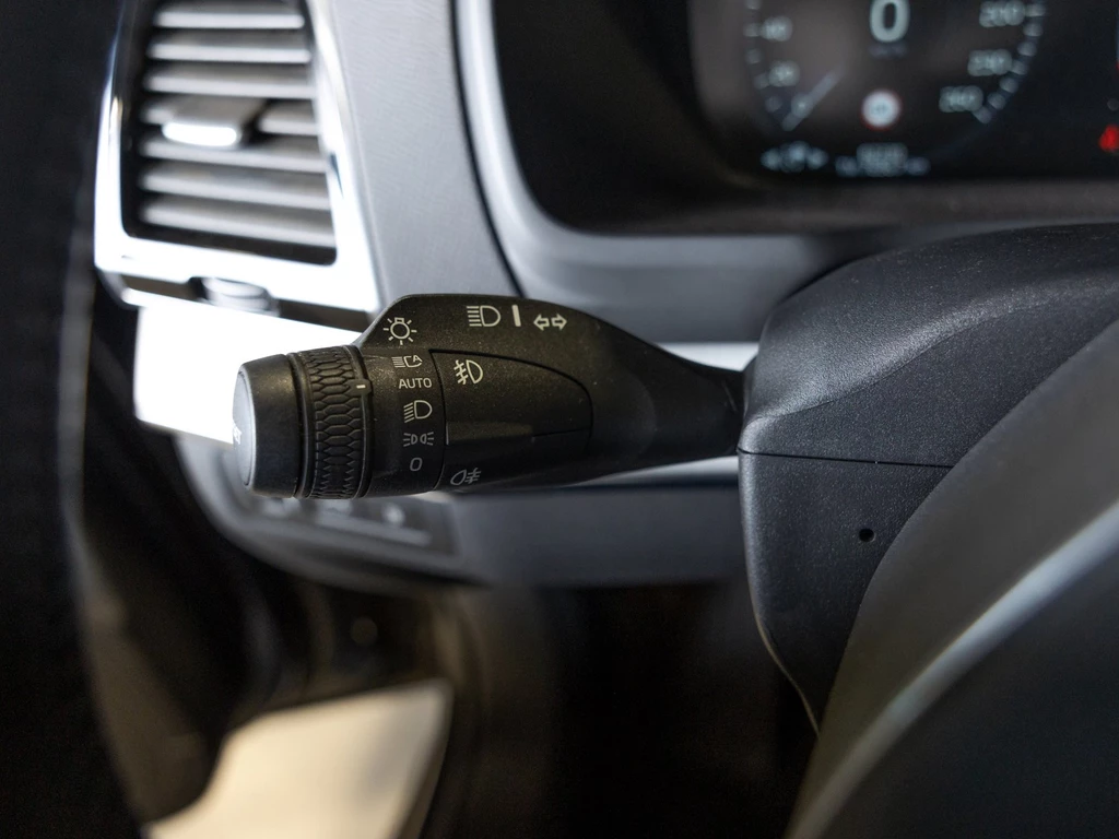 Volvo XC90 – foto 30
