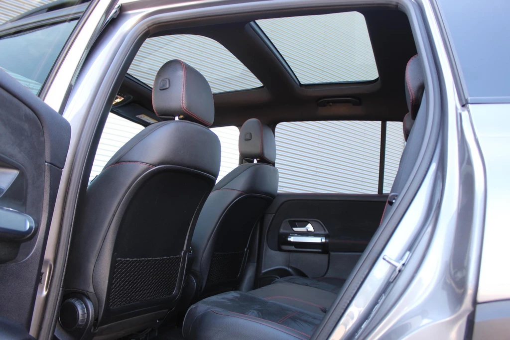 Mercedes-Benz GLB – foto 15