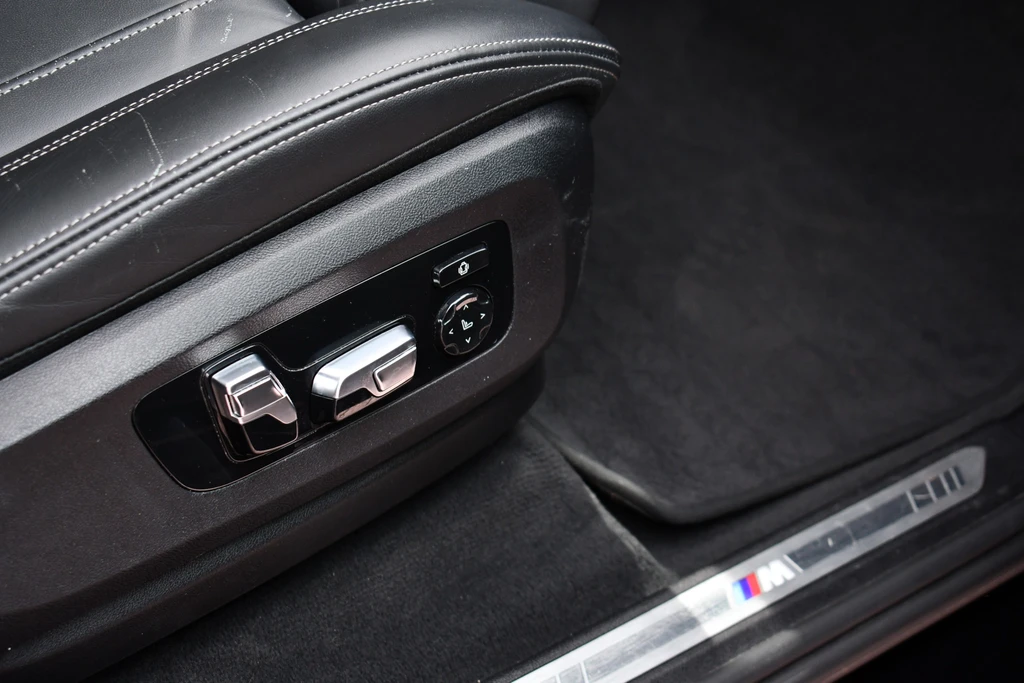 BMW X5 – foto 33