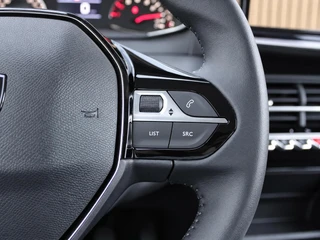 Peugeot 208 – thumbnail 18