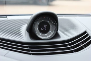 Porsche Taycan – thumbnail 30