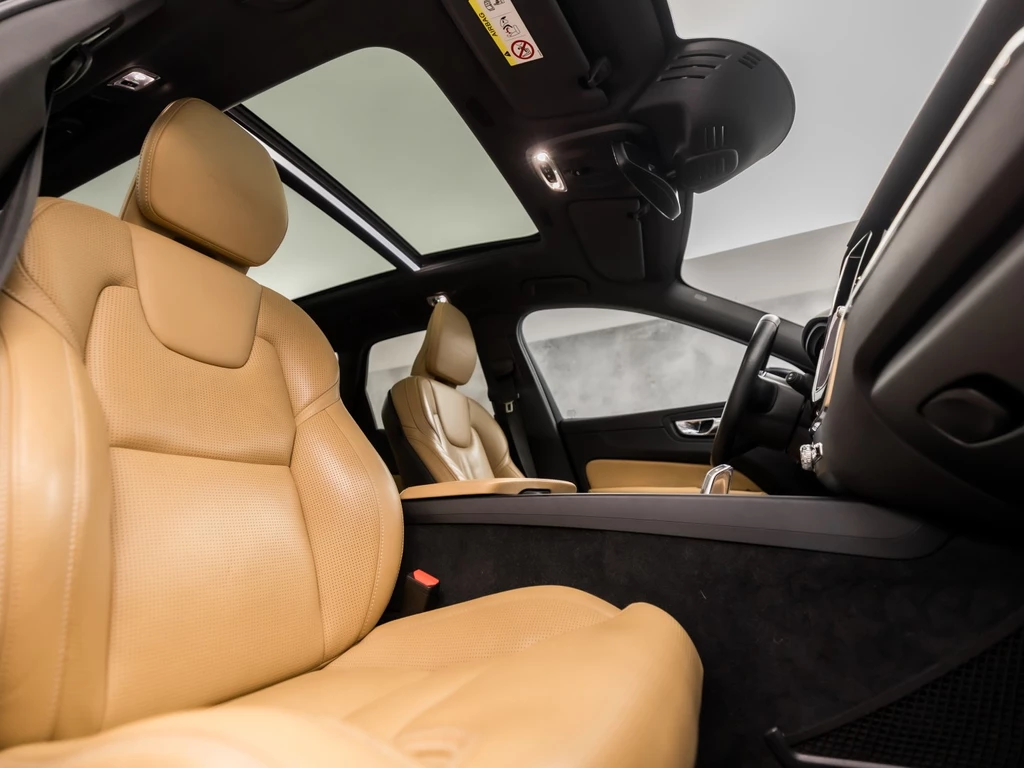 Volvo XC60 – foto 10