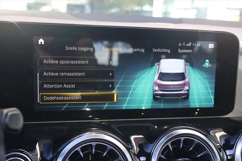 Mercedes-Benz EQA – foto 16