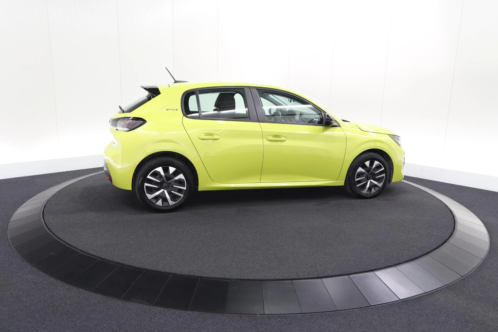 Peugeot 208 – foto 14