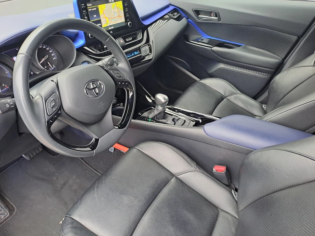 Toyota C-HR – foto 13