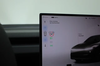Tesla Model Y – thumbnail 35