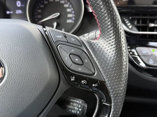 Toyota C-HR – thumbnail 19