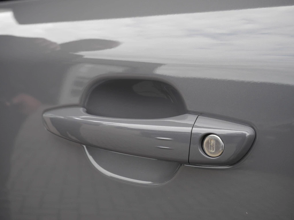 Peugeot e-2008 – foto 28