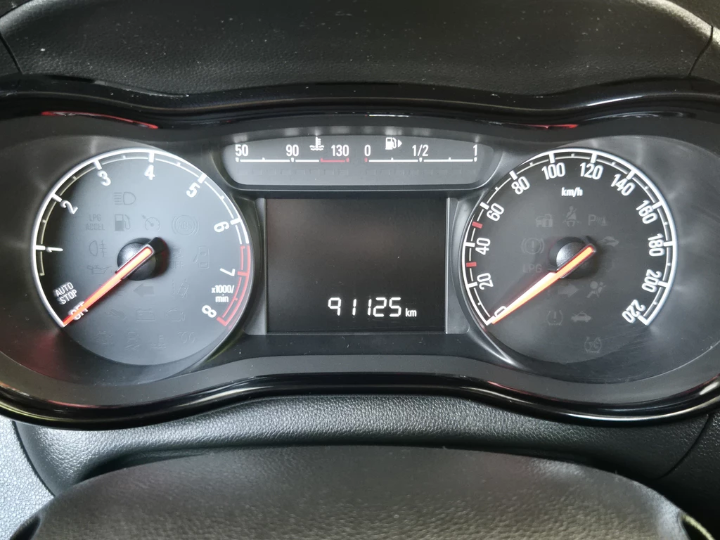 Opel KARL – foto 12