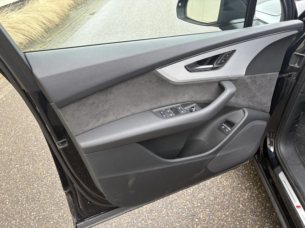 Audi Q7 – foto 12