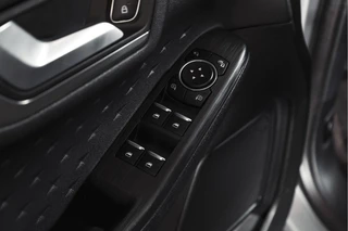 Ford Kuga – thumbnail 59