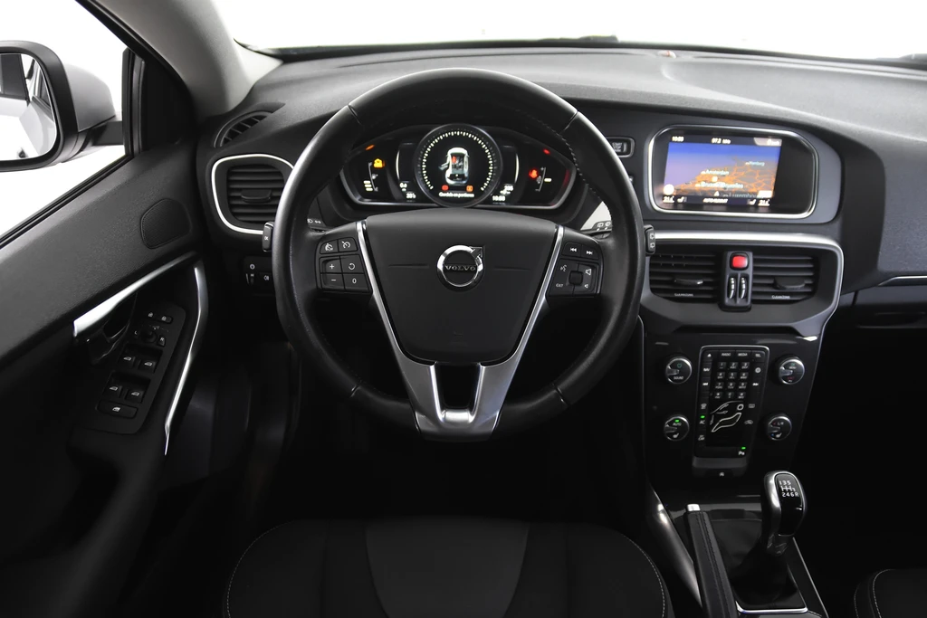 Volvo V40 – foto 22