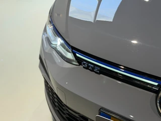 Volkswagen Golf – thumbnail 16