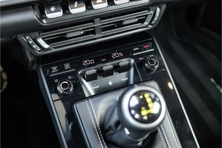 Porsche 911 – thumbnail 20
