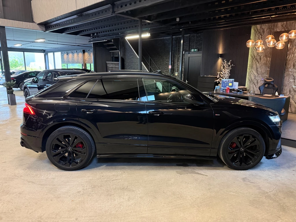 Audi Q8 – foto 8