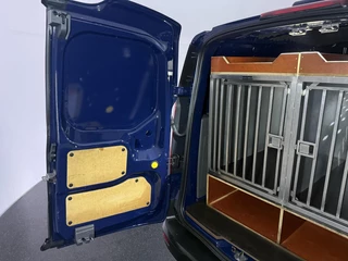 Ford Transit Connect – thumbnail 17